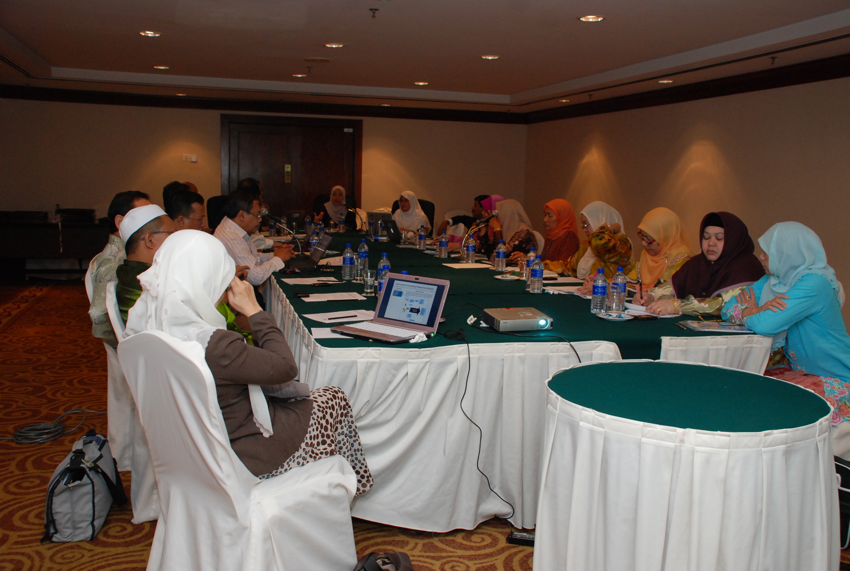 Mesyuarat Jawatankuasa ICT Majlis Professor Negara